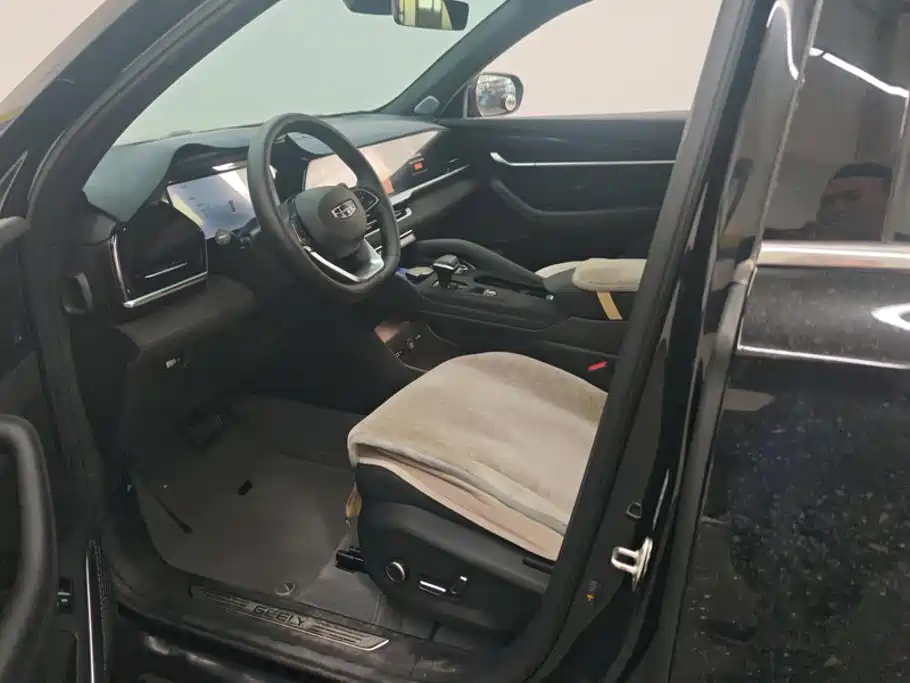 Geely Xingyue L — миниатюра 9