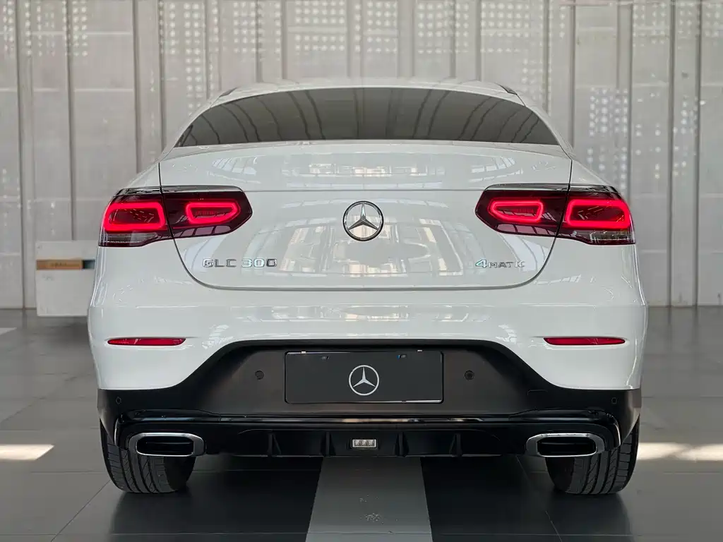 Mercedes-Benz GLC 2020 GLC 300 4MATIC SUV