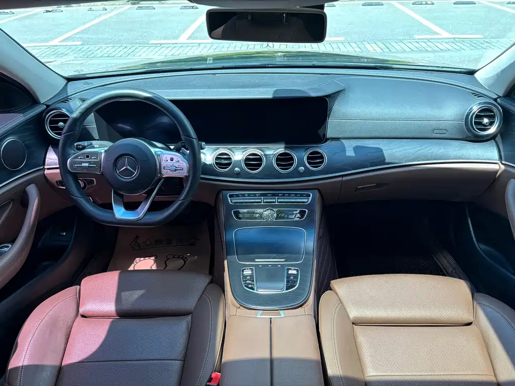 Mercedes-Benz E-Class E 2019 E 200 L Sport 4MATIC