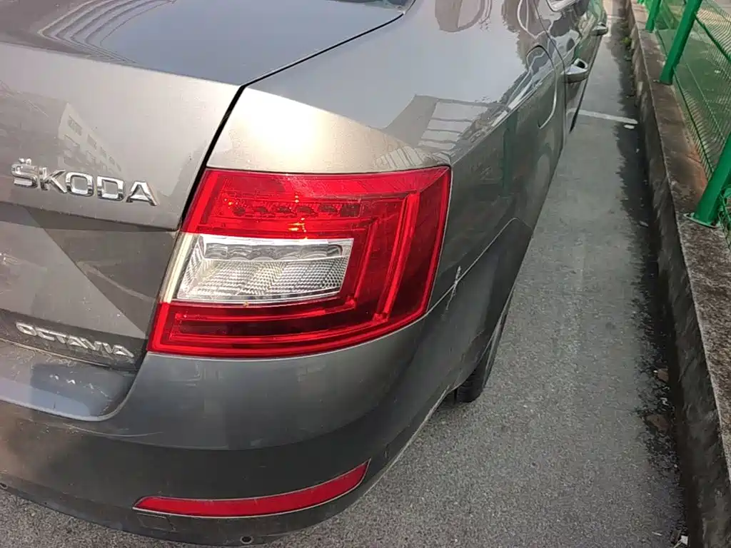 Skoda Octavia — миниатюра 8