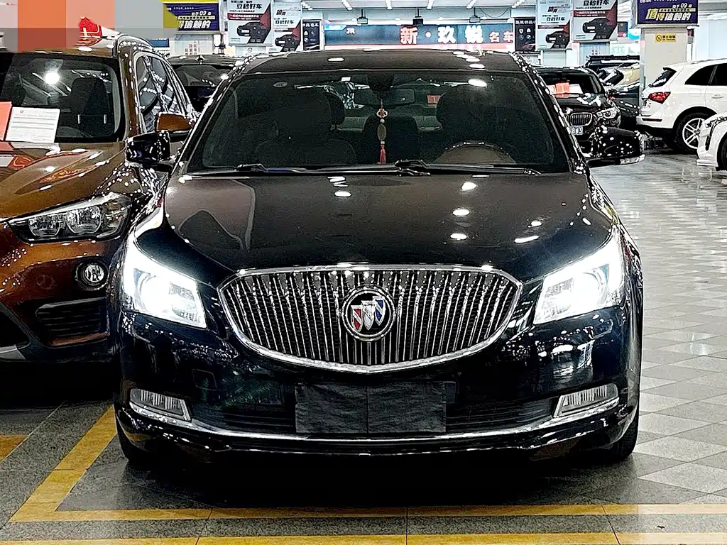 Buick LaCrosse — миниатюра 2