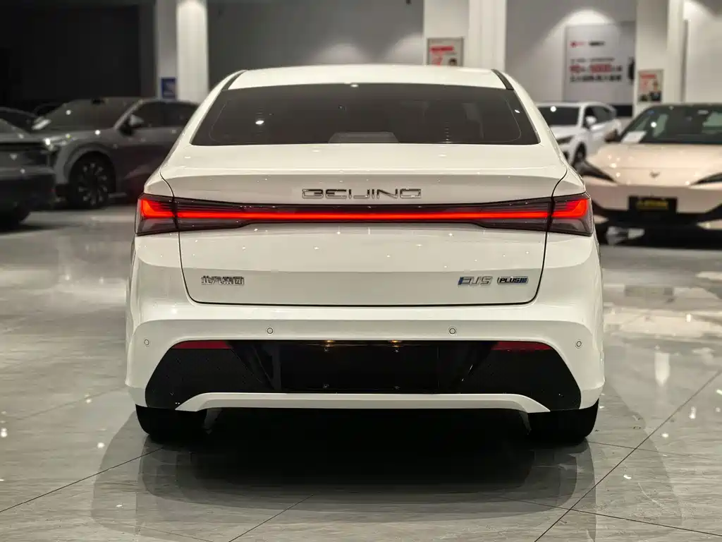 BAIC BEIJING EU5 PLUS