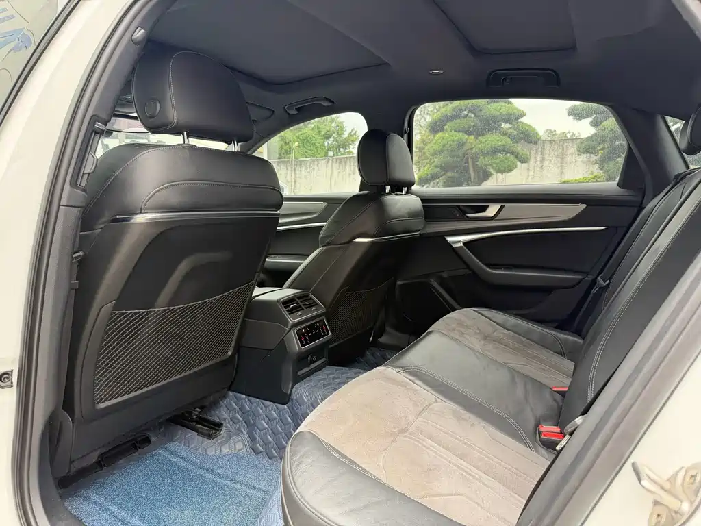Audi A6L — миниатюра 5