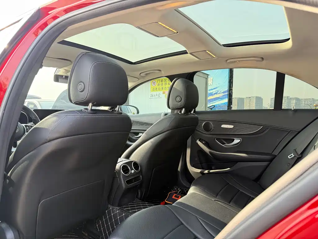 MERCEDES-BENZ C CLASS