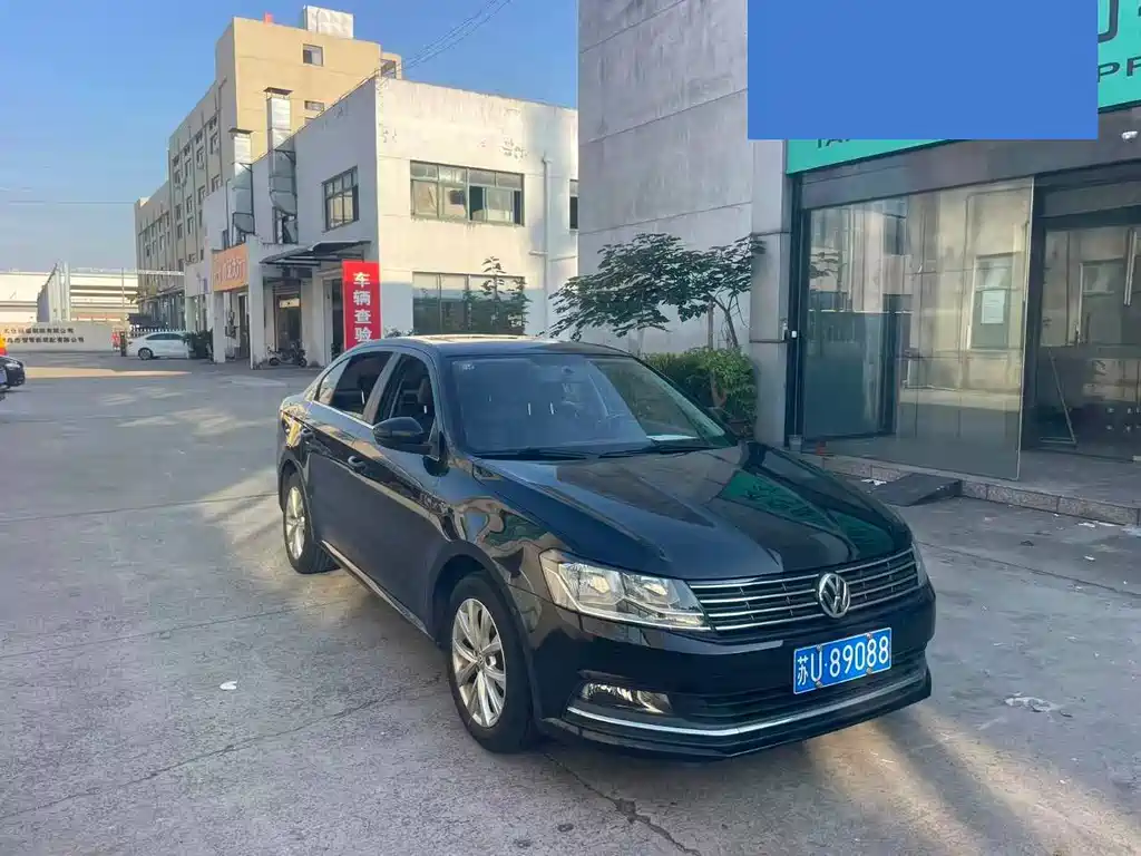 Volkswagen Lavida — миниатюра 2