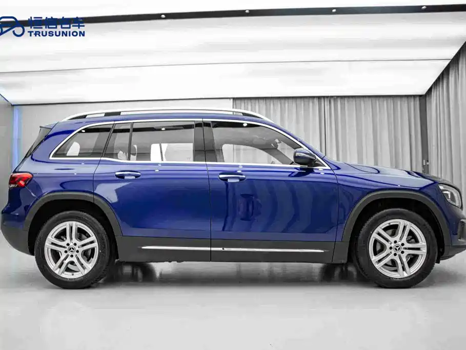 Mercedes-Benz GLB — миниатюра 4