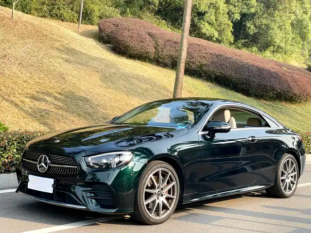 MERCEDES-BENZ E CLASS