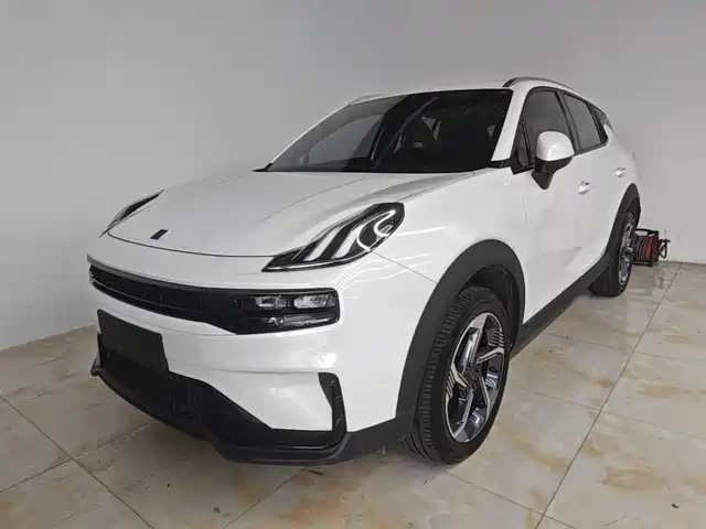 2024 Lynk & Co 06