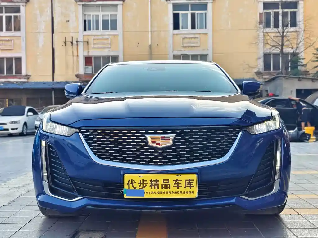 Cadillac CT5 2021 28T Fashion