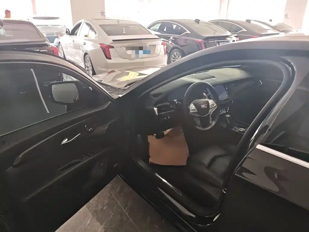 Cadillac CT6 — миниатюра 13