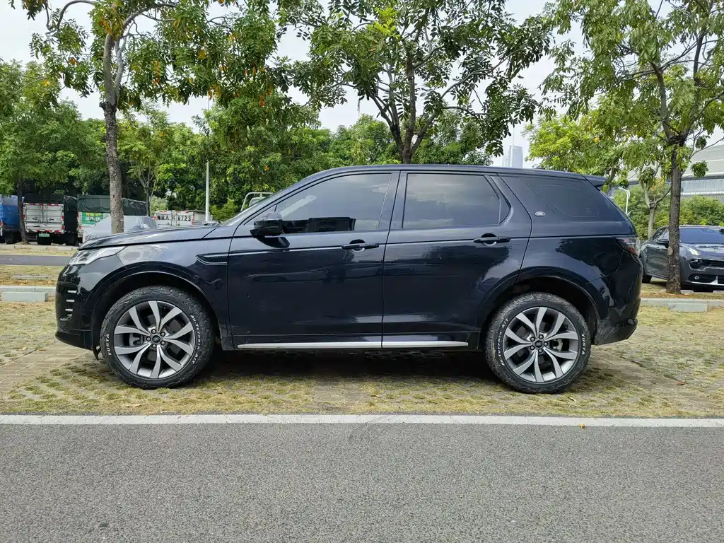 Land Rover Discovery Sport — миниатюра 8