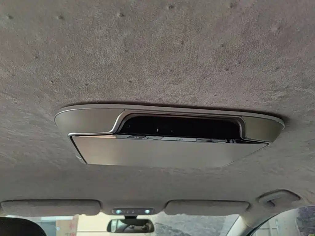 Wuling Xingguang 730 New Energy — миниатюра 18