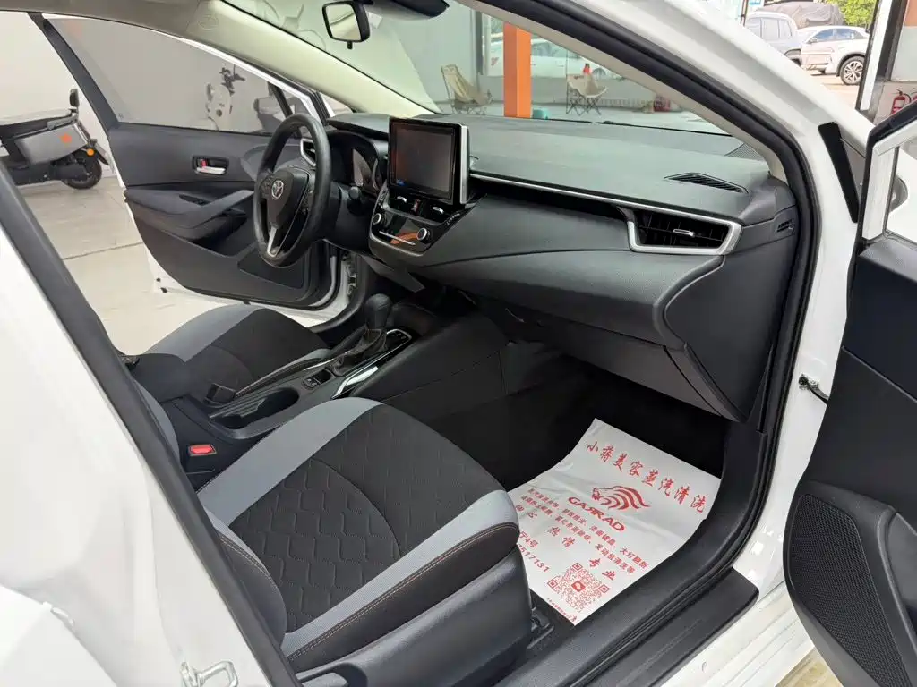 Toyota Corolla — миниатюра 10