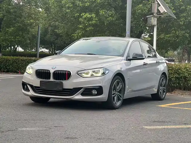 BMW 1 SERIES 2017
