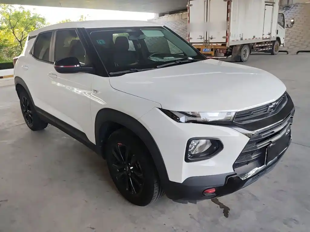 Chevrolet Tracker — миниатюра 4