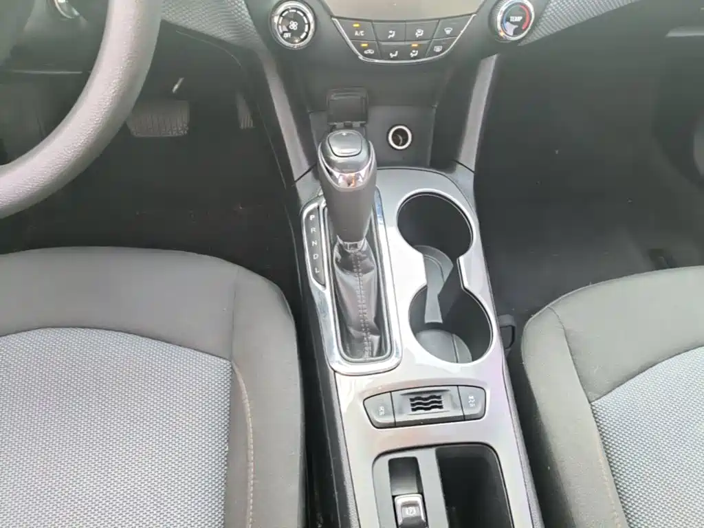 Chevrolet Cruze — миниатюра 14