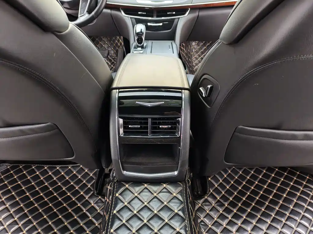Cadillac CT6 — миниатюра 14