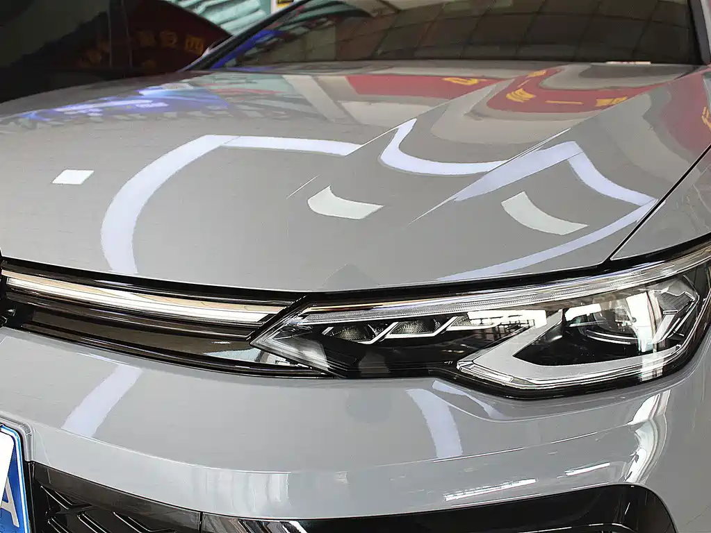 Volkswagen Golf — миниатюра 14