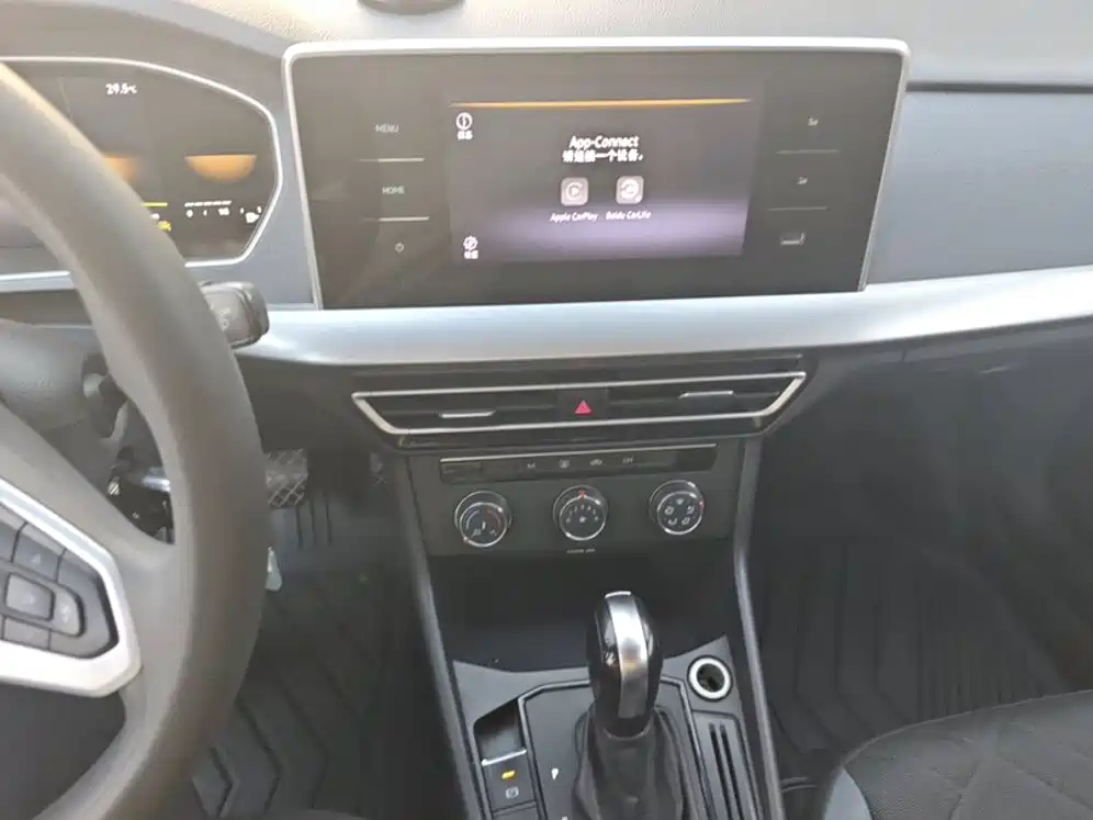 Volkswagen Lavida — миниатюра 14