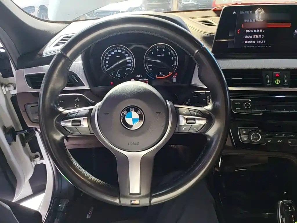 BMW X2 — миниатюра 11