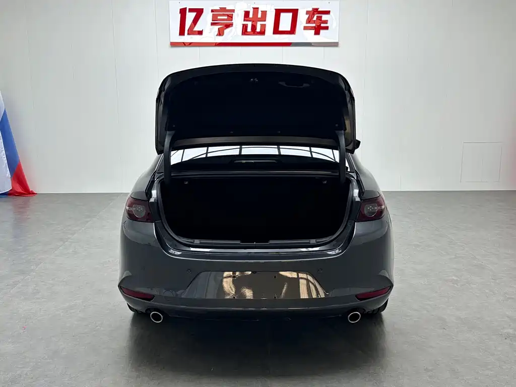 Mazda 3 Axela — миниатюра 22
