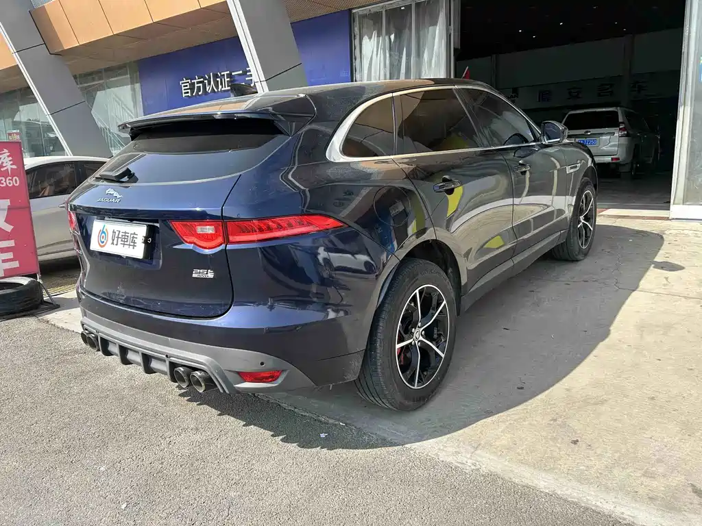 Jaguar F-PACE — миниатюра 5