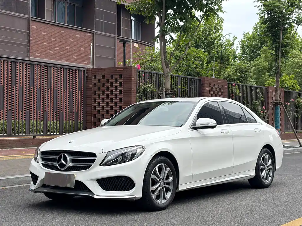 Mercedes-Benz C-Class 2017