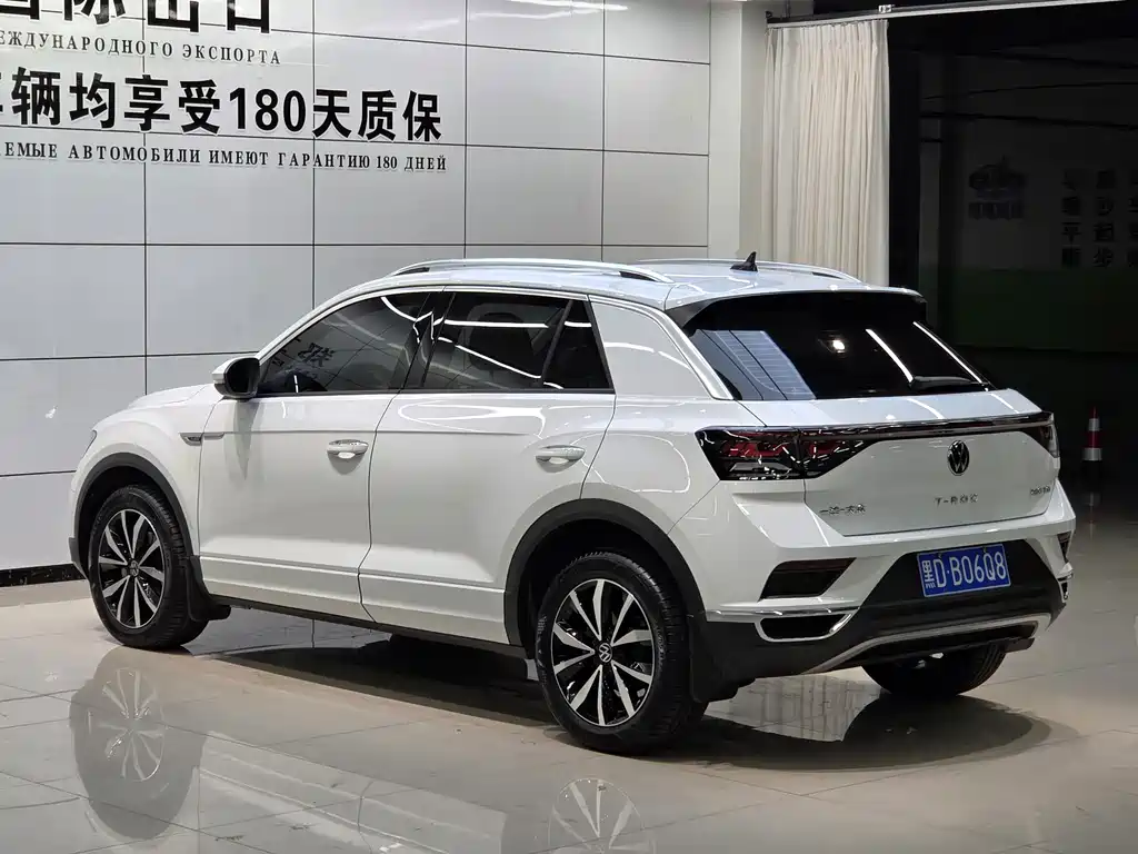 Volkswagen T-Roc — миниатюра 4