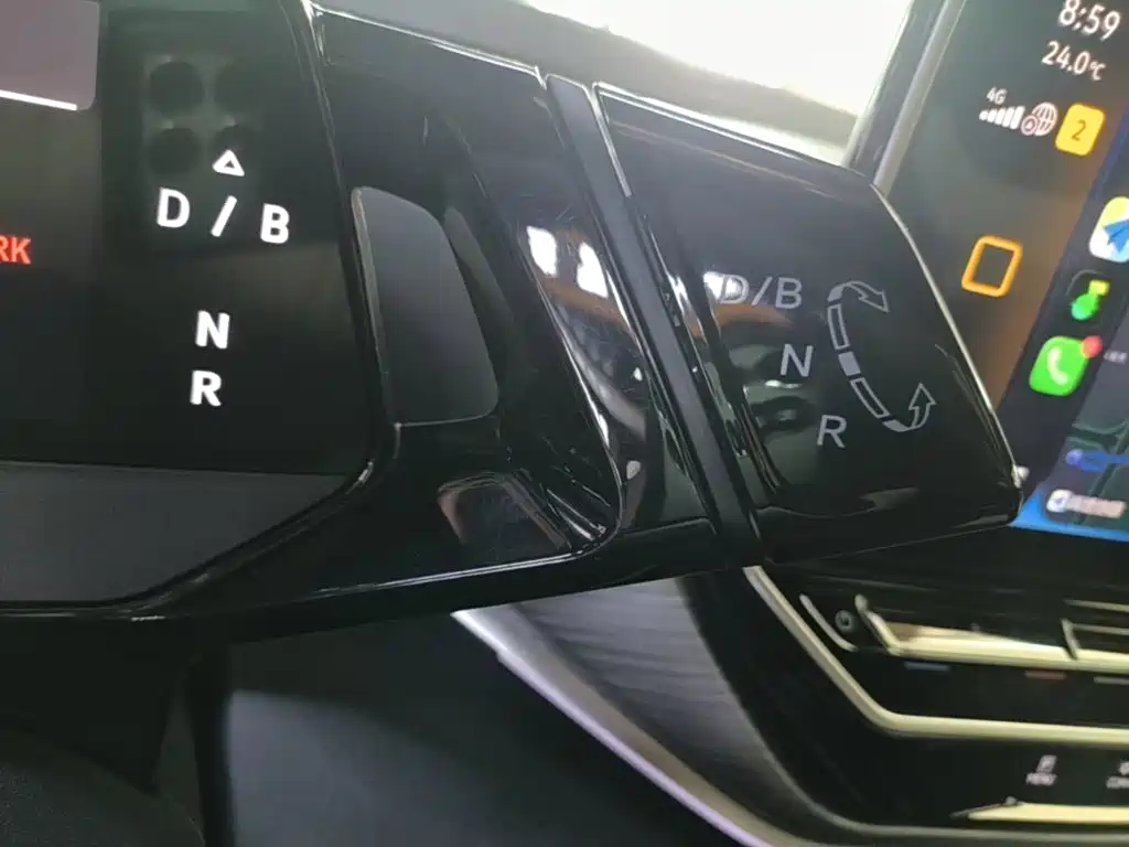 Volkswagen ID.4 Crozz — миниатюра 14
