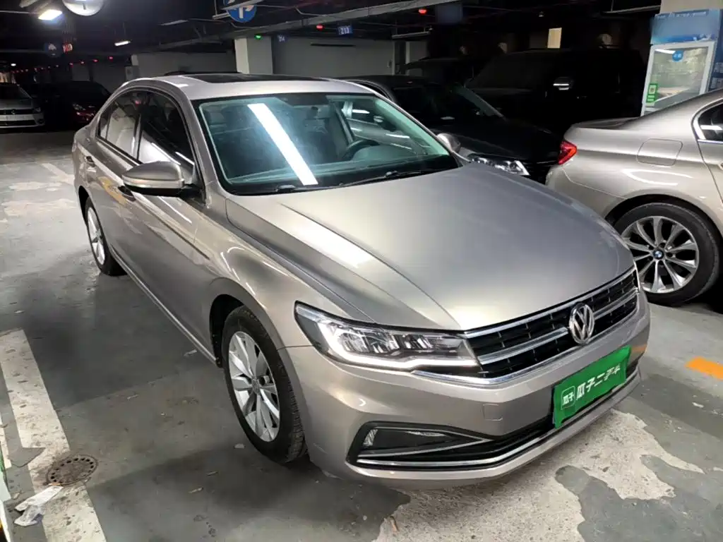 Volkswagen Bora — миниатюра 4