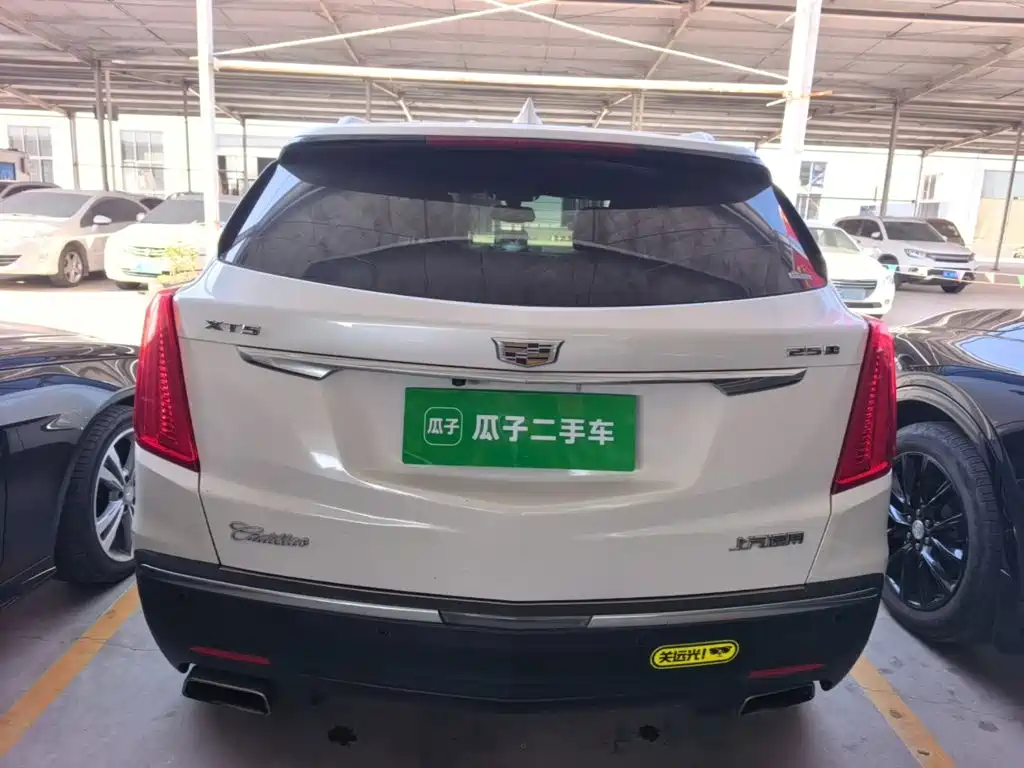 Cadillac XT5 — миниатюра 6