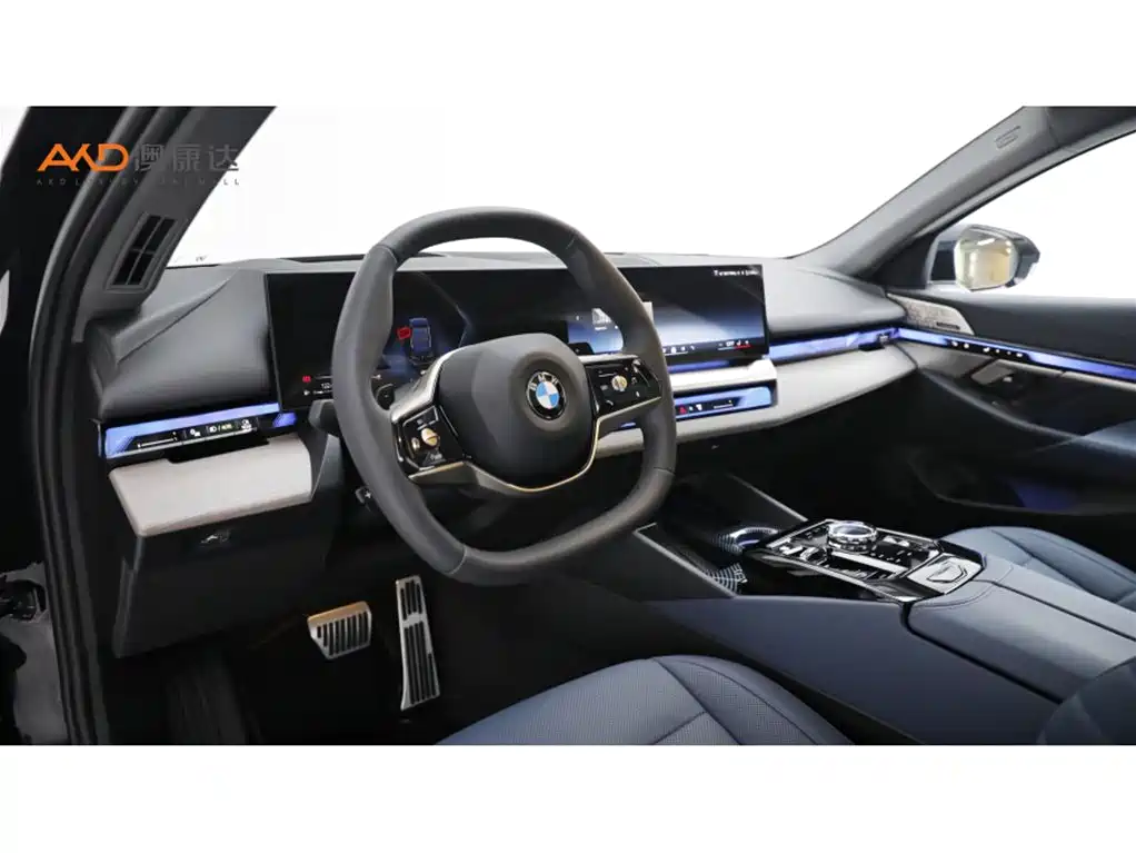 BMW 5 Series — миниатюра 6