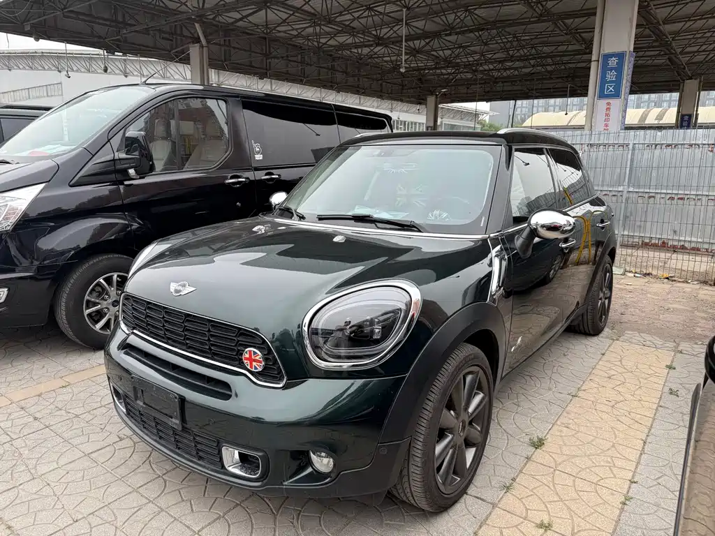 Mini Mini Countryman 2013