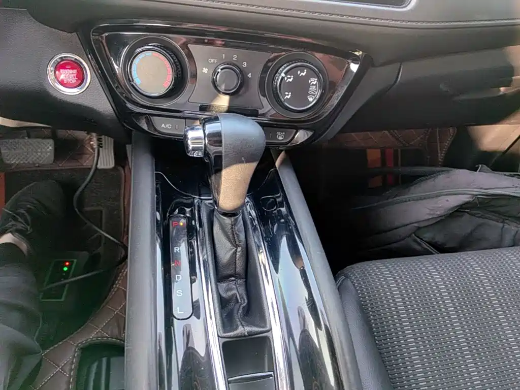 Honda Vezel — миниатюра 14