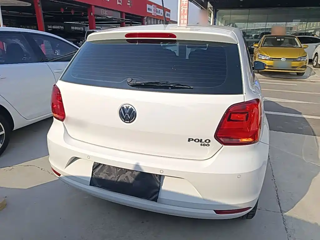 Volkswagen Polo — миниатюра 6
