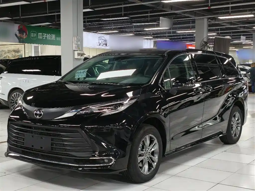 Toyota Sienna 2026