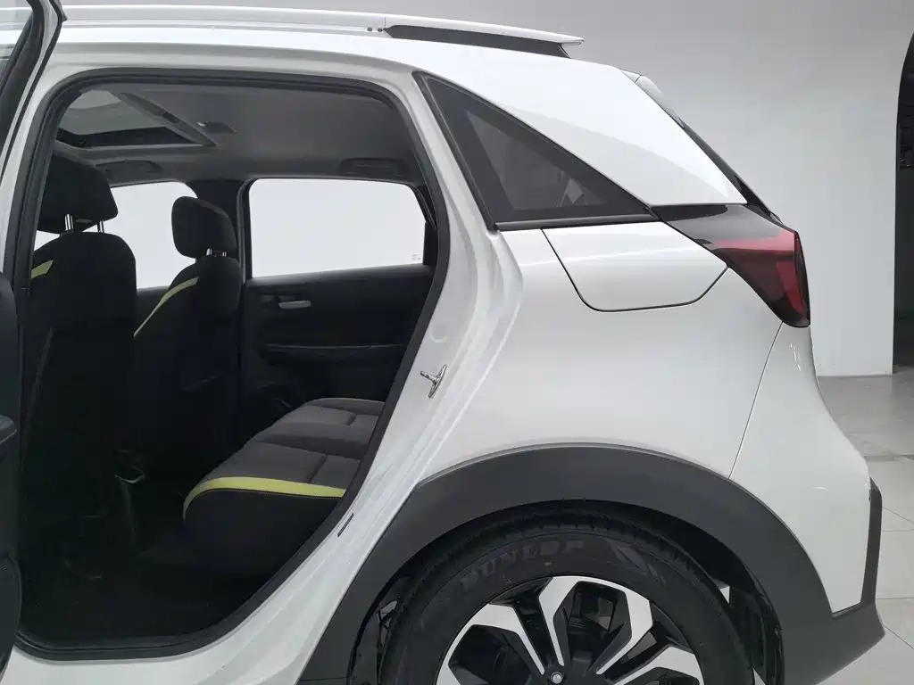 Honda Fit — миниатюра 15