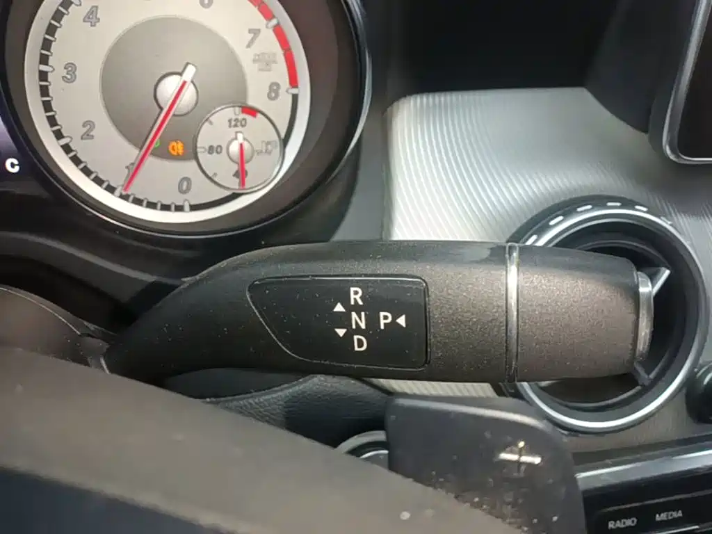 Mercedes-Benz GLA — миниатюра 14