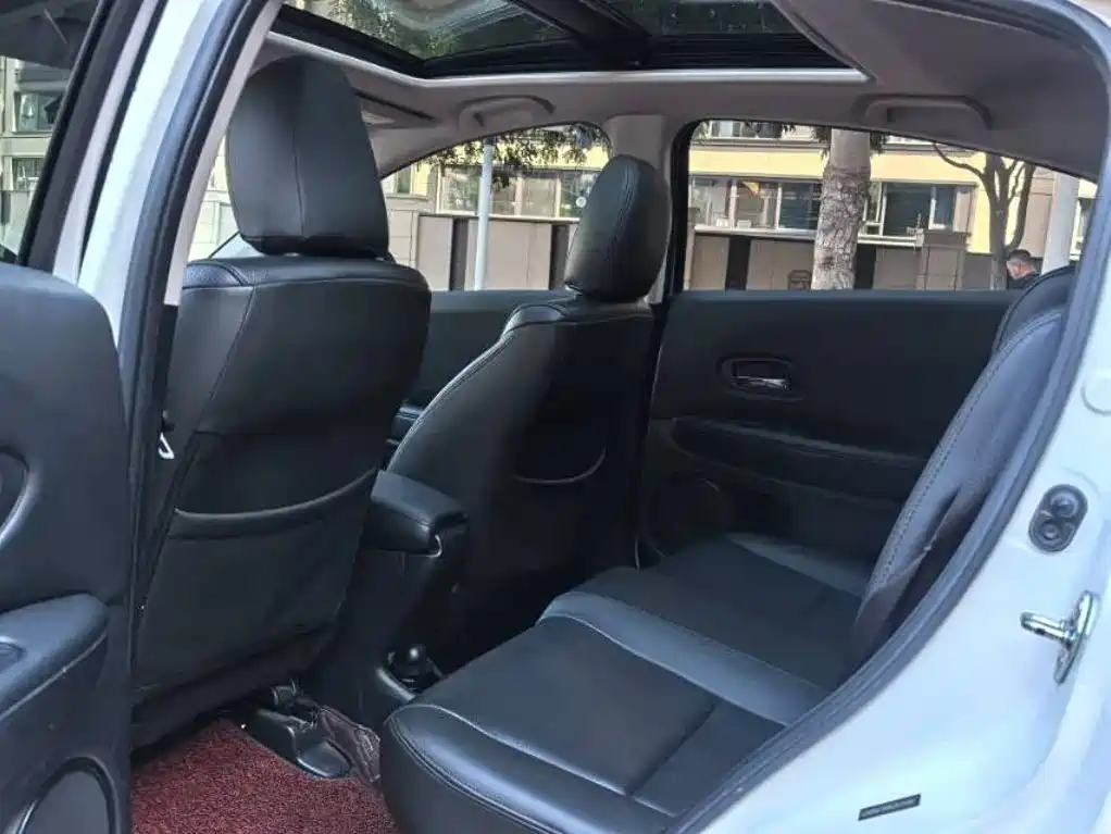 Honda Vezel — миниатюра 7