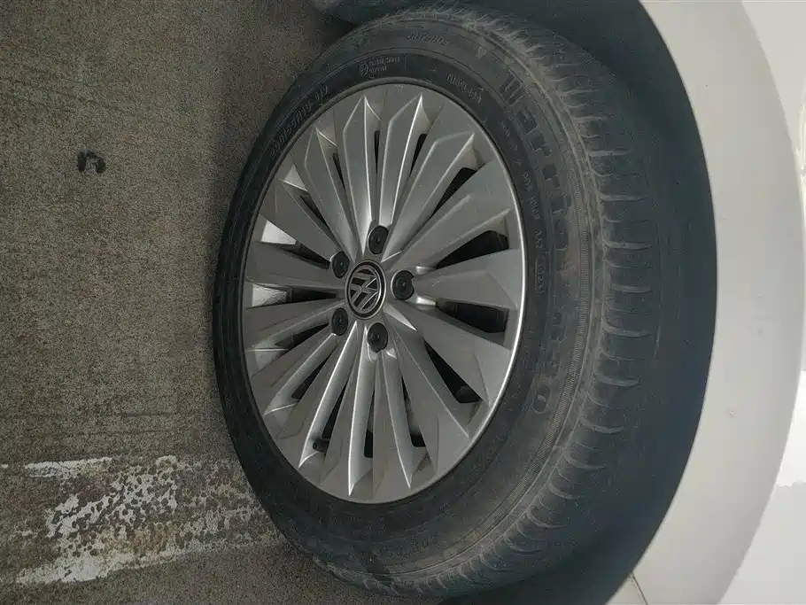 Volkswagen Lavida 2019 1.5L AT VI