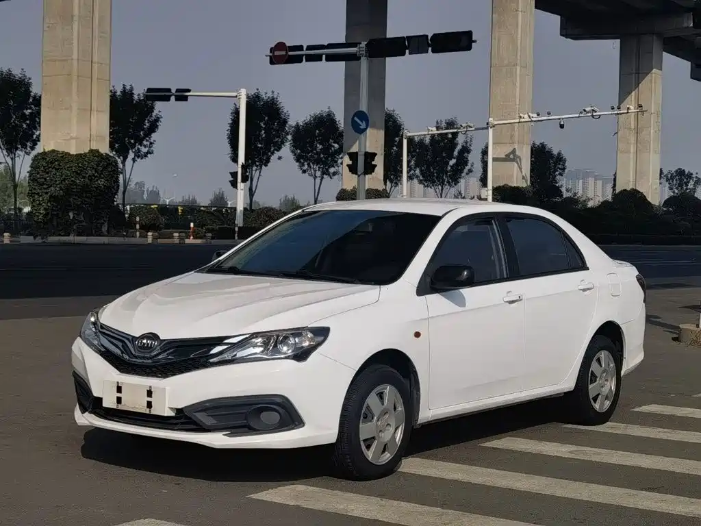 BYD F3 — миниатюра 2