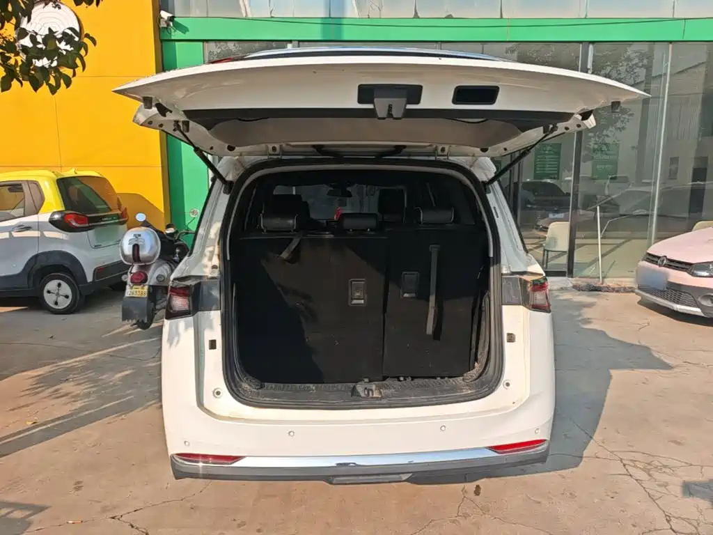 Wuling Jiachen — миниатюра 19
