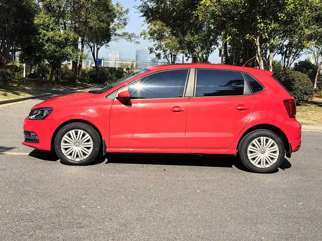 Volkswagen Polo — миниатюра 10