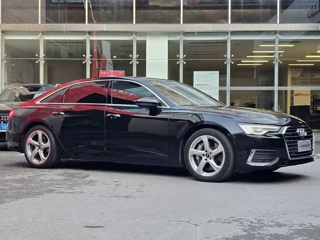 Audi A6L 2022 55 TFSI quattro Premium