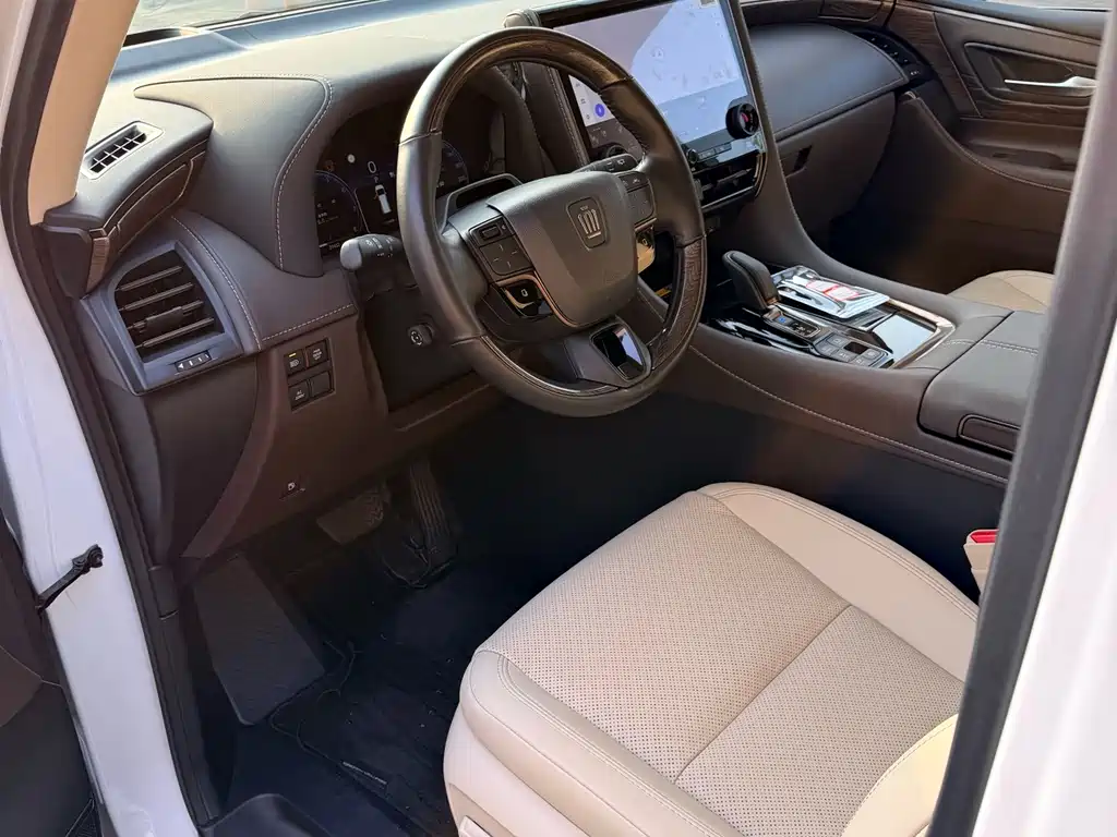 Toyota Vellfire — миниатюра 4