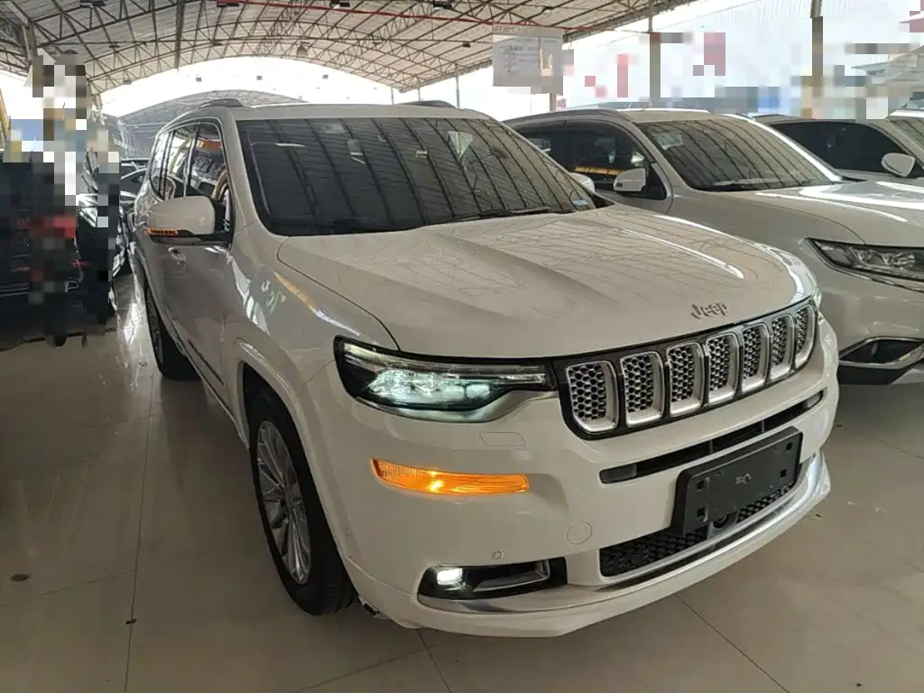 Jeep Grand Commander — миниатюра 4