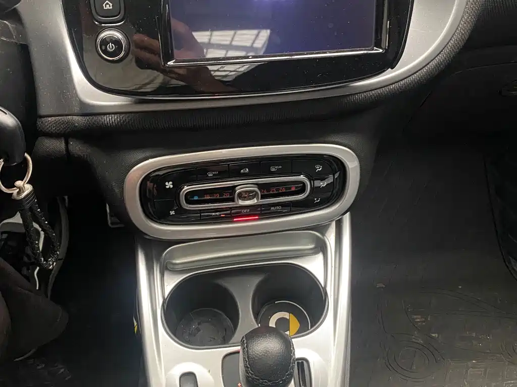 smart Smart Fortwo — миниатюра 15