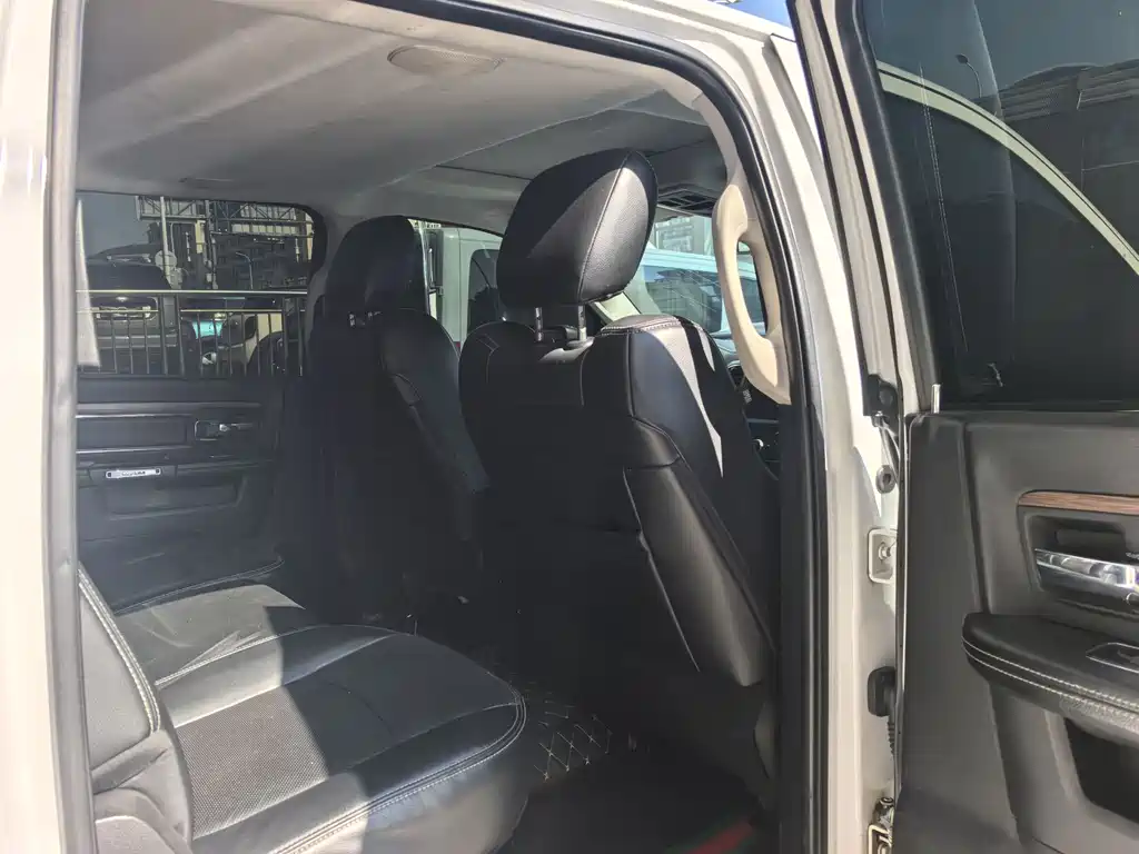 RAM Ram Trucks — миниатюра 13