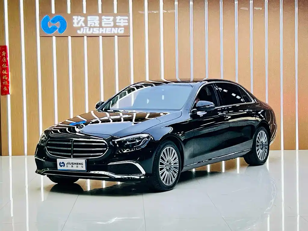 Mercedes-Benz E-Class 2023