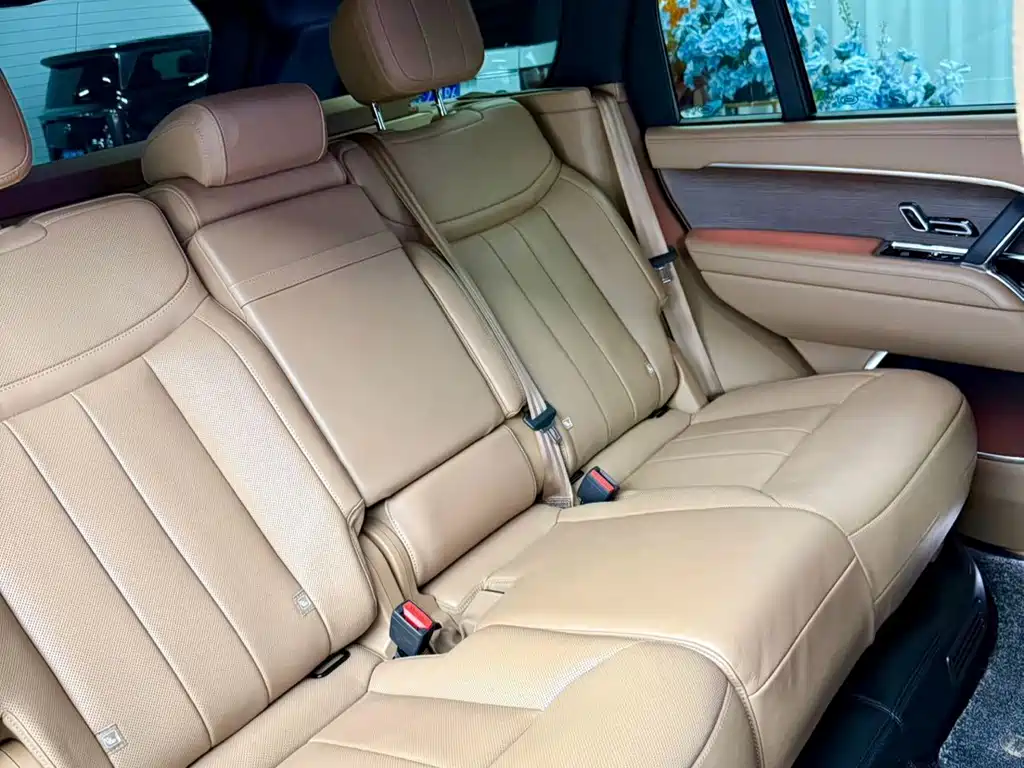 Land Rover Range Rover — миниатюра 19
